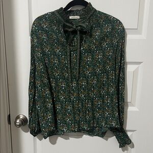 Max Studio Dark Green Floral Blouse